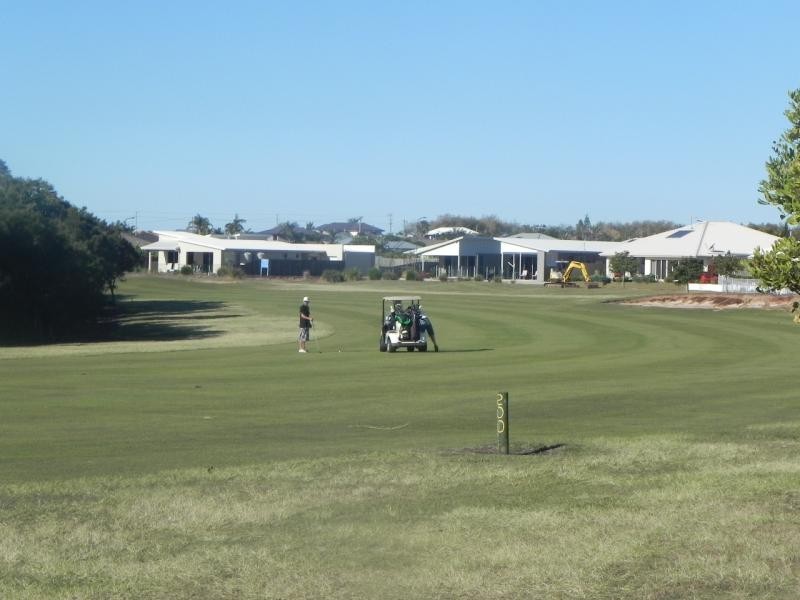 12 Betty close, Coral Cove QLD 4670