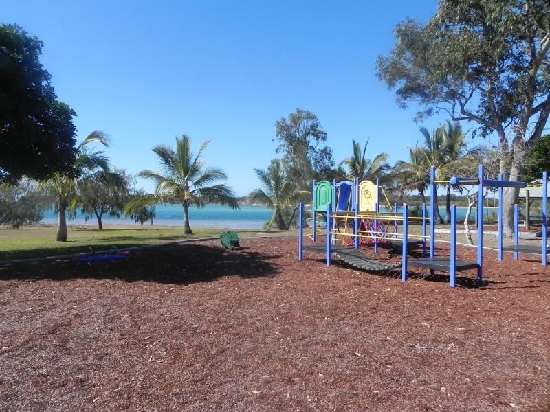 Elliott Heads QLD 4670