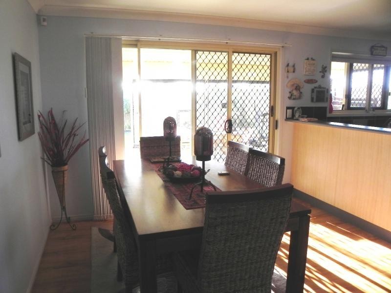 221 Barolin Esplanade, Coral Cove QLD 4670