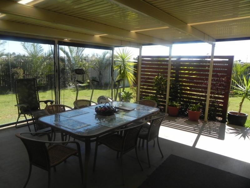 221 Barolin Esplanade, Coral Cove QLD 4670