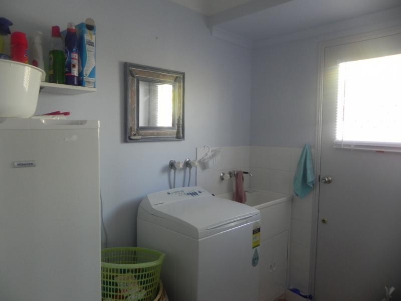 221 Barolin Esplanade, Coral Cove QLD 4670