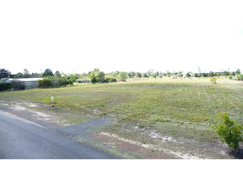 92 Parklands Drive, Parklands, Branyan QLD 4670