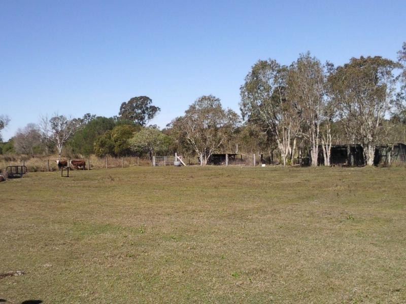 Sharon QLD 4670