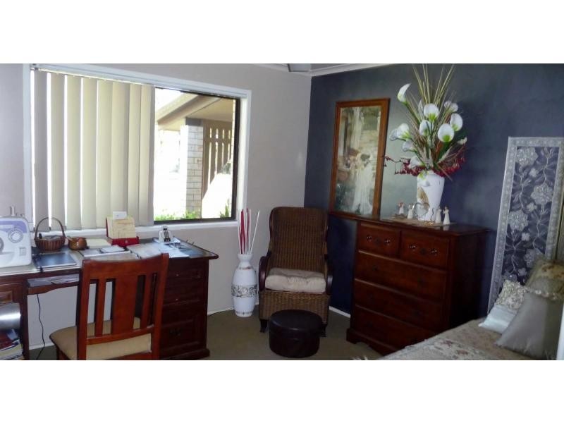 12 MACLEOD STREET, Bundaberg West QLD 4670