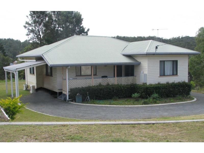 8 Pearson Road, Mount Perry QLD 4671