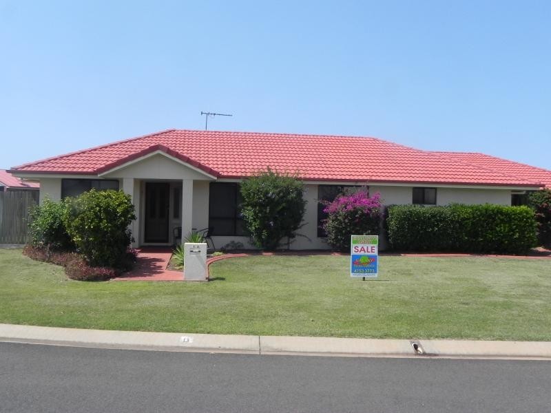 13 Toppers Drive, Coral Cove QLD 4670