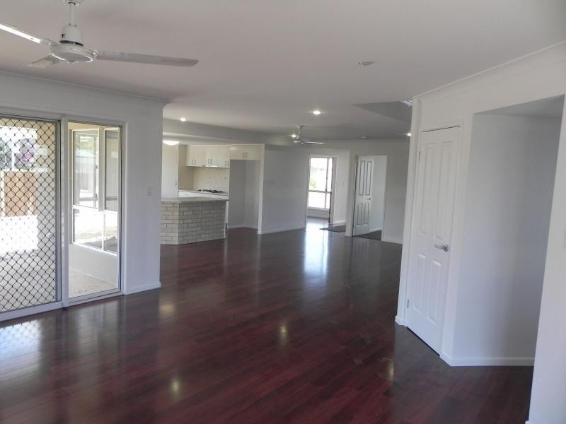 20 Logan Road, Innes Park QLD 4670