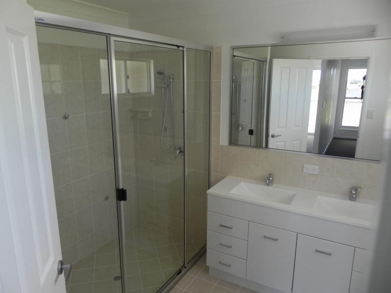 20 Logan Road, Innes Park QLD 4670