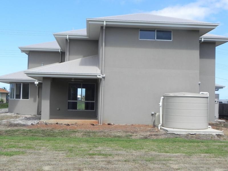 20 Logan Road, Innes Park QLD 4670