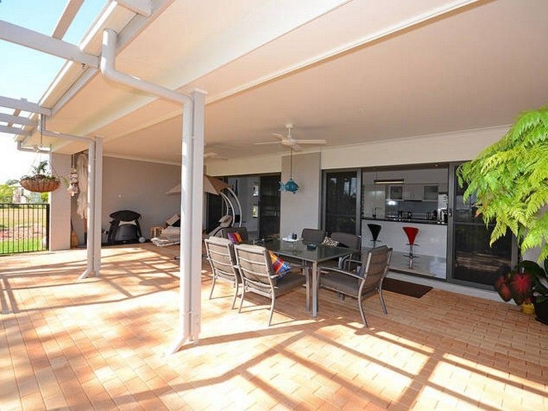 6 Cockle Court, Burrum Heads QLD 4659