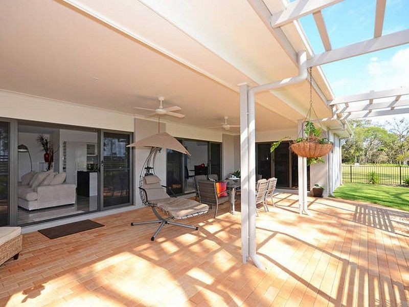 6 Cockle Court, Burrum Heads QLD 4659