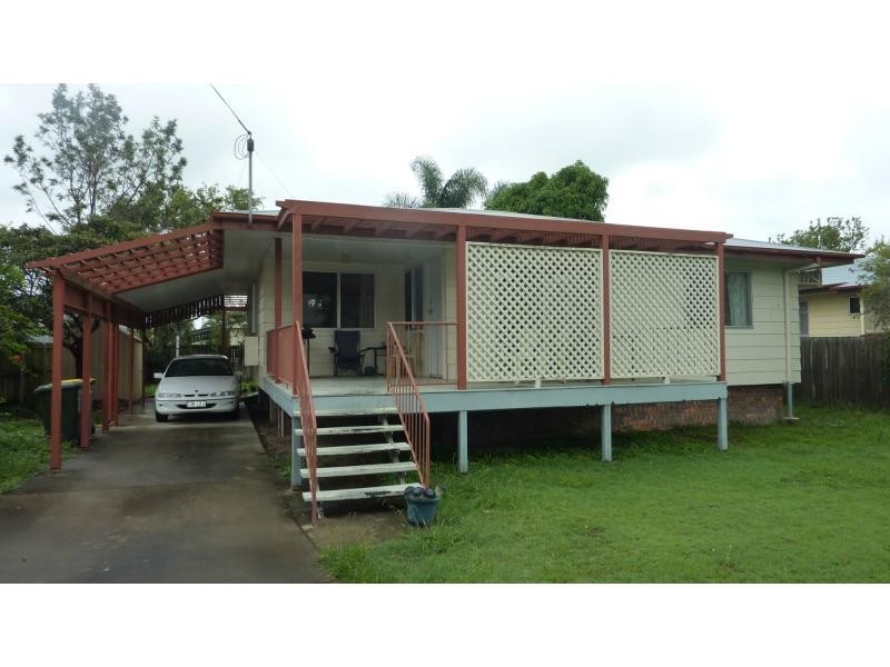 16 Bullpitt Street, Avenell Heights QLD 4670