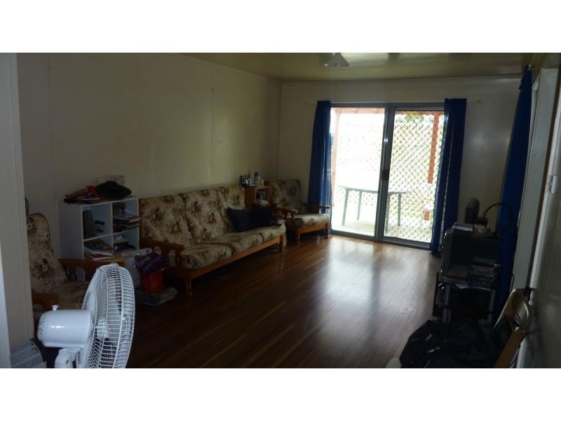 16 Bullpitt Street, Avenell Heights QLD 4670