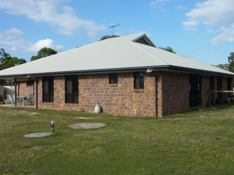 Sharon QLD 4670