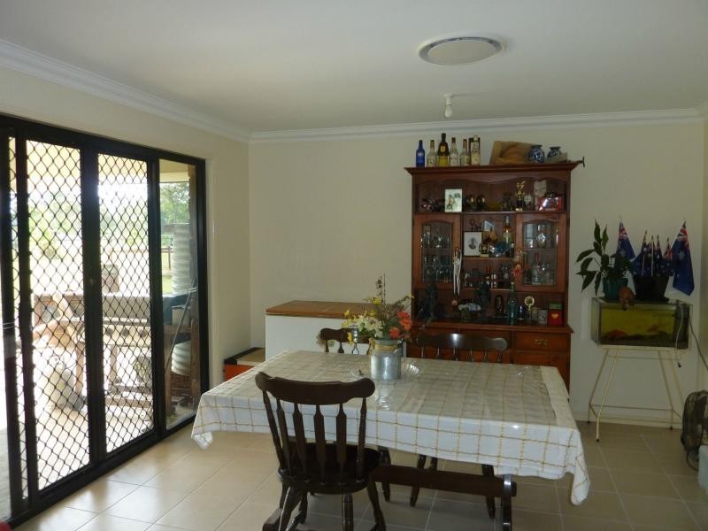 Sharon QLD 4670
