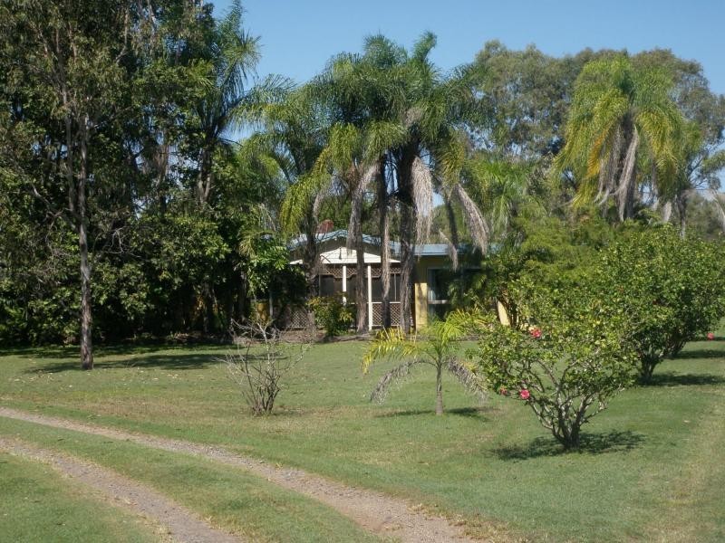 Sharon QLD 4670