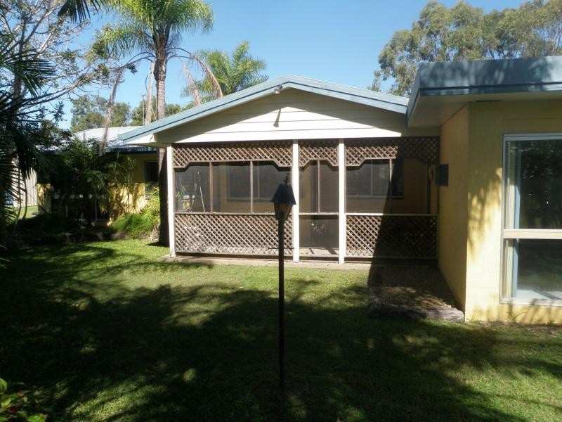 Sharon QLD 4670