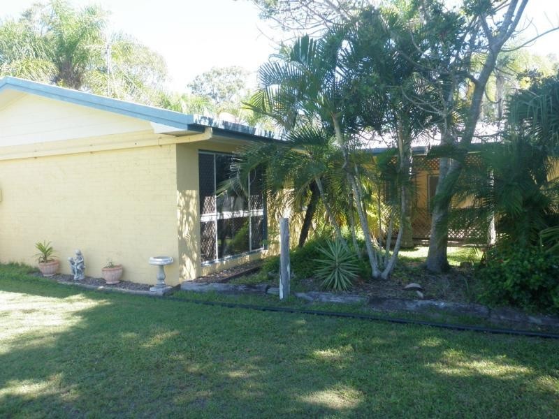 Sharon QLD 4670