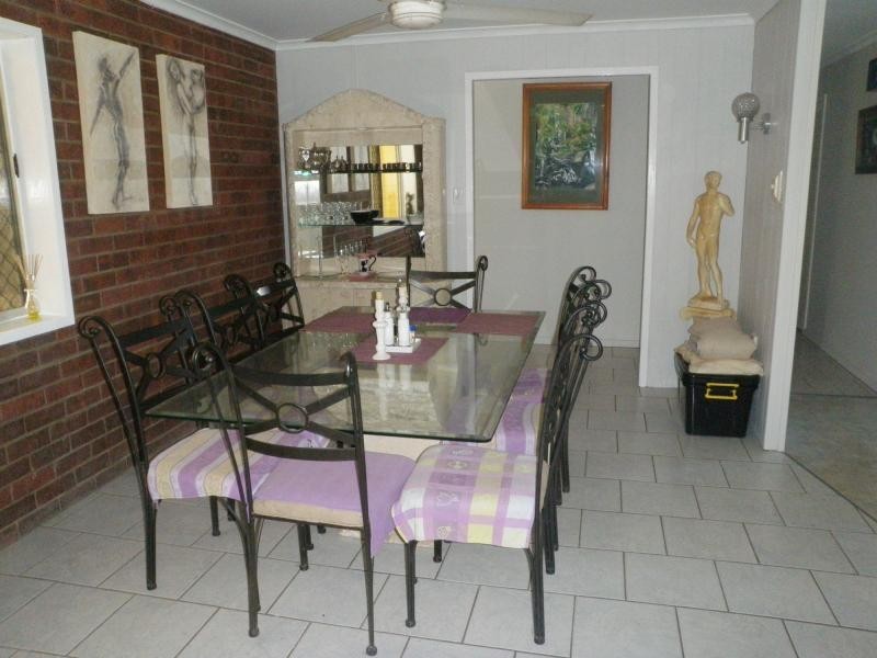 Sharon QLD 4670