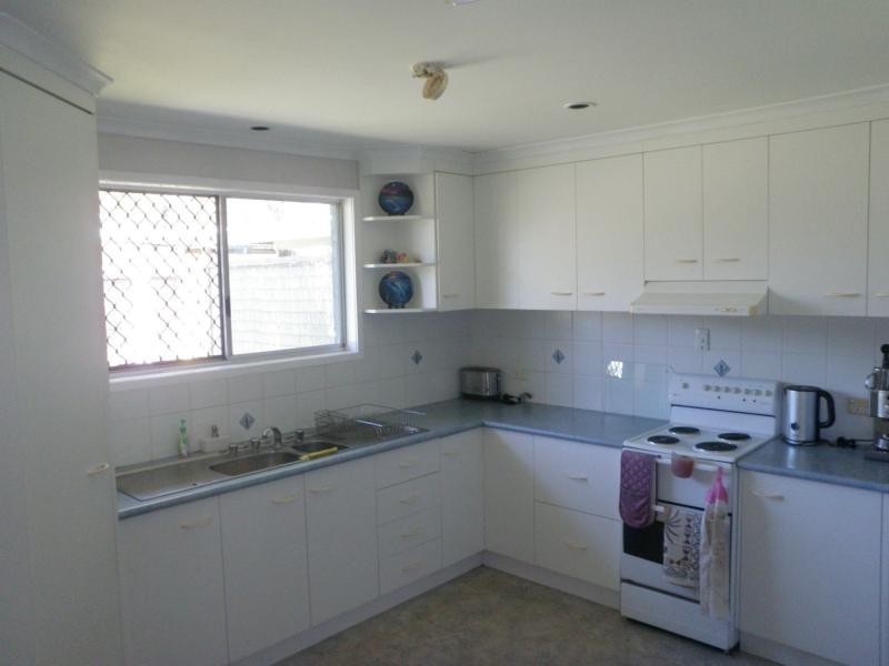 Sharon QLD 4670