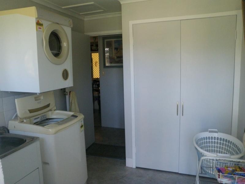 Sharon QLD 4670