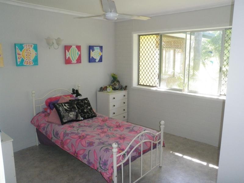 Sharon QLD 4670