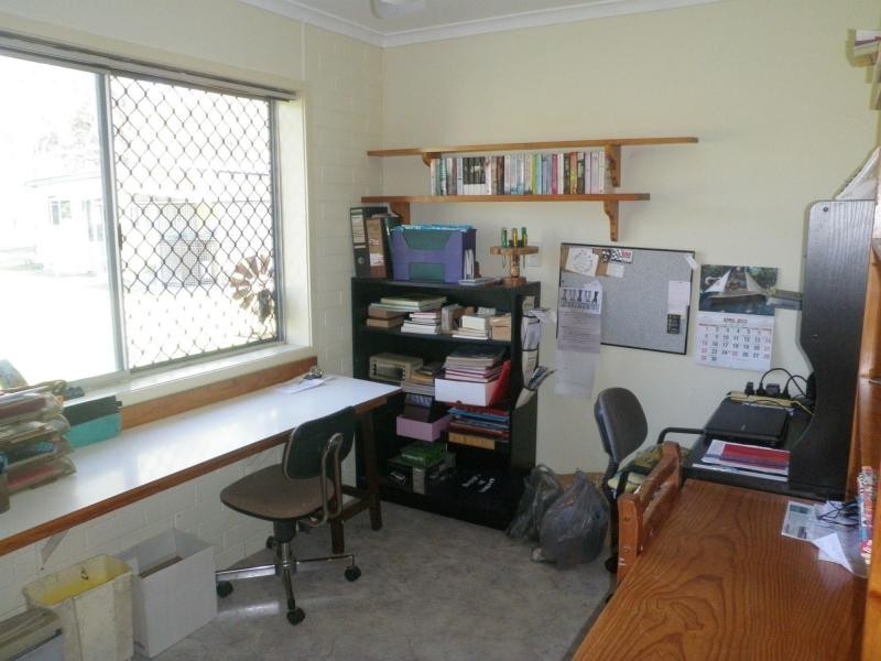 Sharon QLD 4670