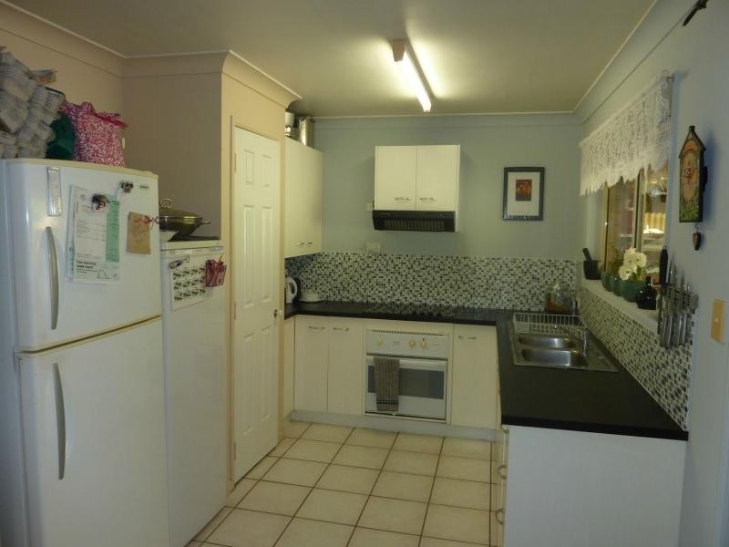 102 Platypus Drive, South Kolan QLD 4670