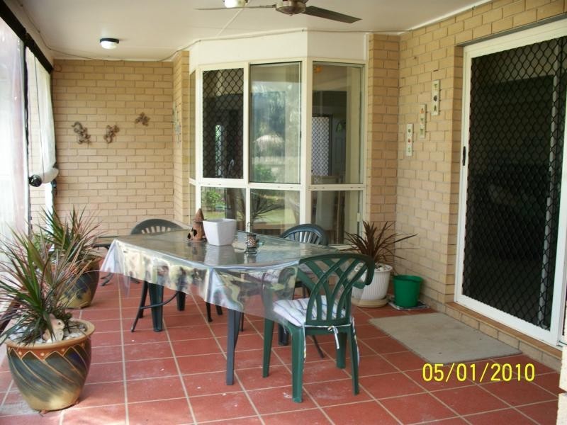 10 Homestead Boulevard, Coral Cove QLD 4670