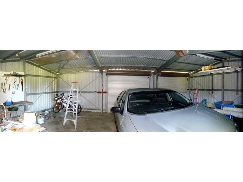 3 Kiwi Court, Branyan QLD 4670