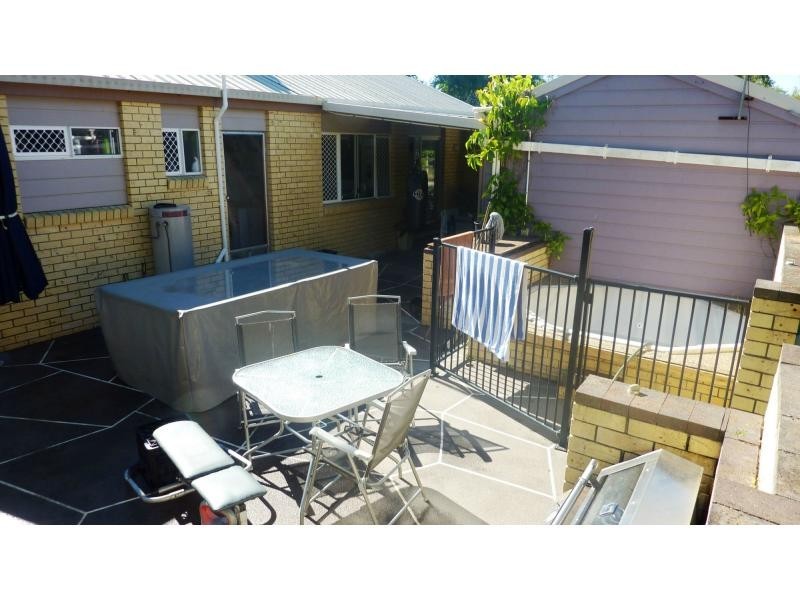 22 Gunsynd Grove, Branyan QLD 4670