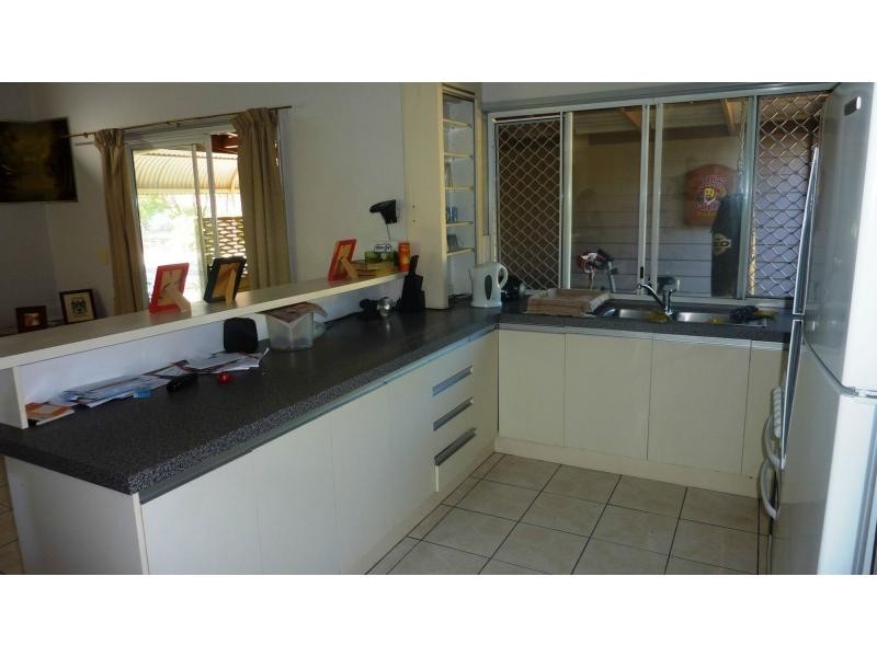 22 Gunsynd Grove, Branyan QLD 4670