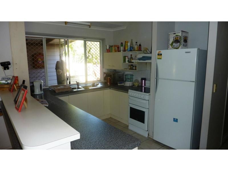 22 Gunsynd Grove, Branyan QLD 4670