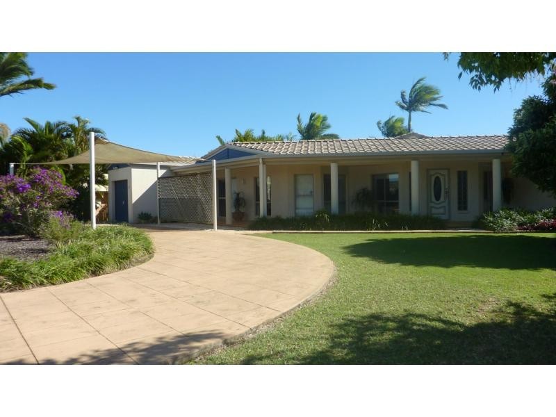 21 Pinnacle Court, Avoca QLD 4670