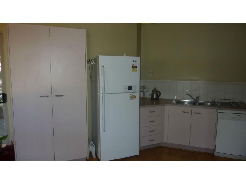 21 Pinnacle Court, Avoca QLD 4670
