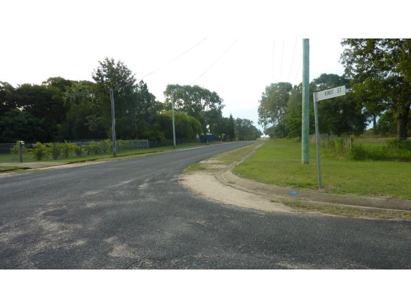 Moore Park Beach QLD 4670