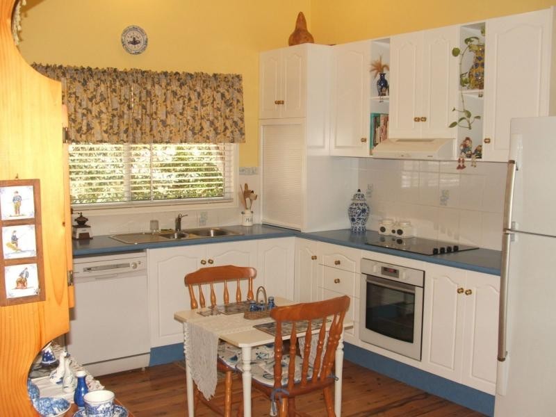 Moore Park Beach QLD 4670