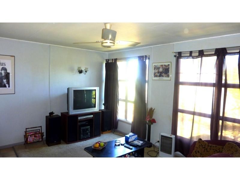 5 Mary Street, Bundaberg East QLD 4670