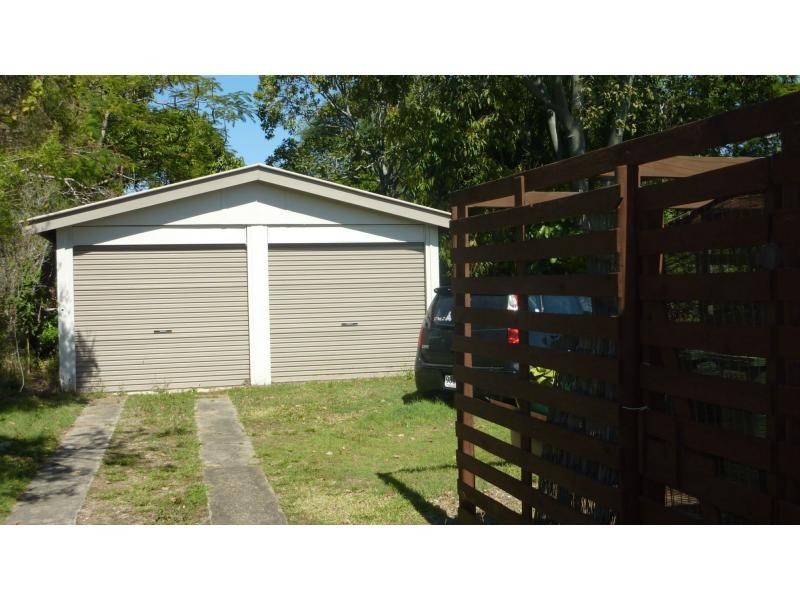 2 Wainwright Street, Svensson Heights QLD 4670