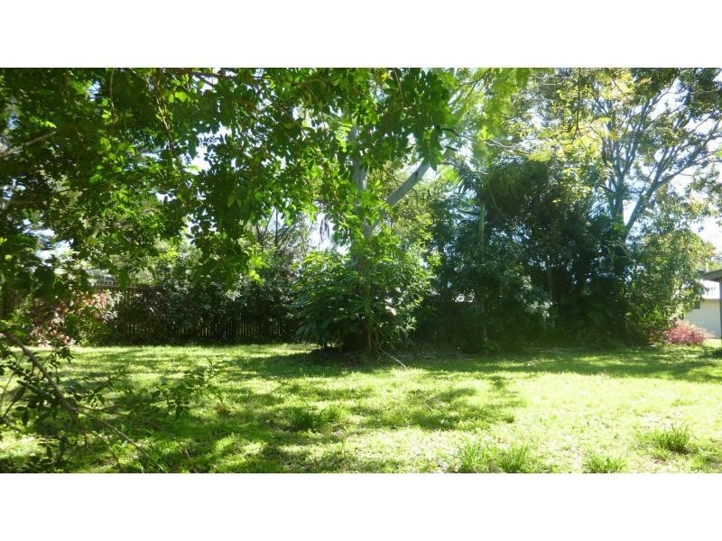 2 Wainwright Street, Svensson Heights QLD 4670