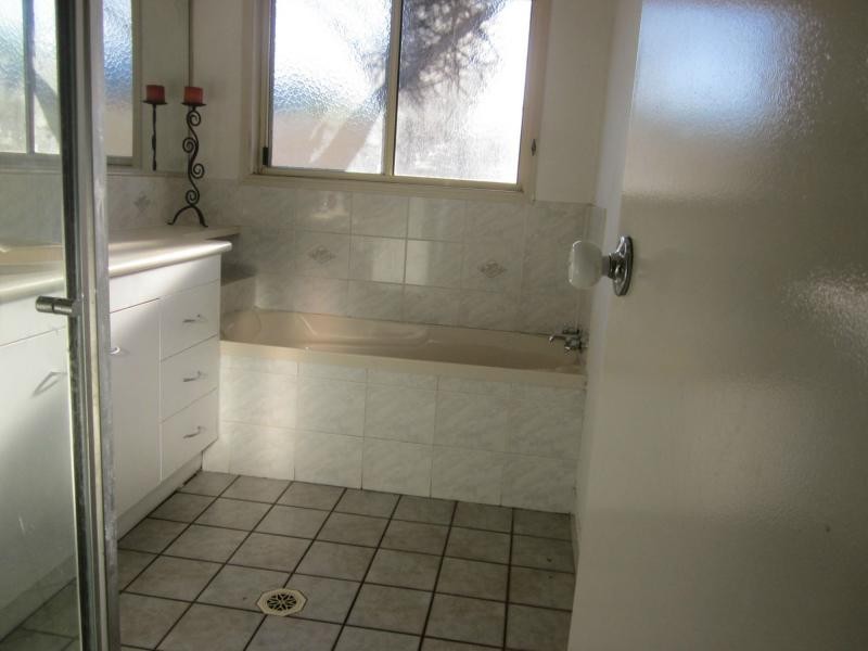 Moore Park Beach QLD 4670