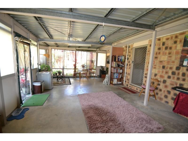 11 Leilani Court, Kentucky Blue Grass Estate, Branyan QLD 4670