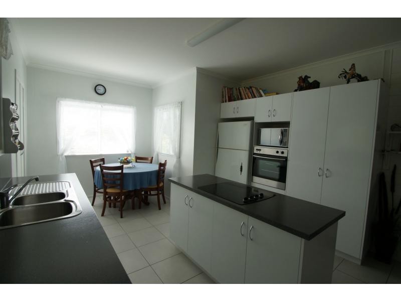 48 Tammy Road, Moore Park Beach QLD 4670