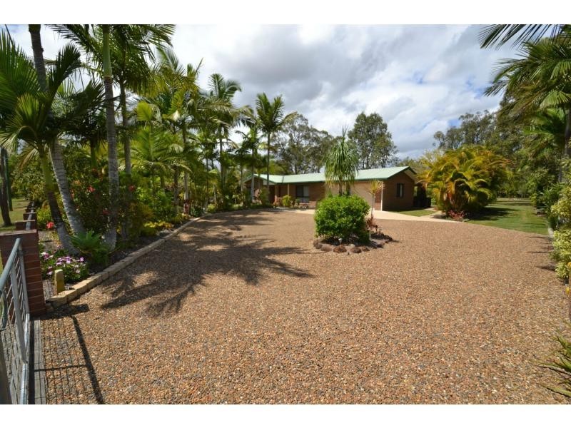8 Park Royal Drive, Branyan QLD 4670
