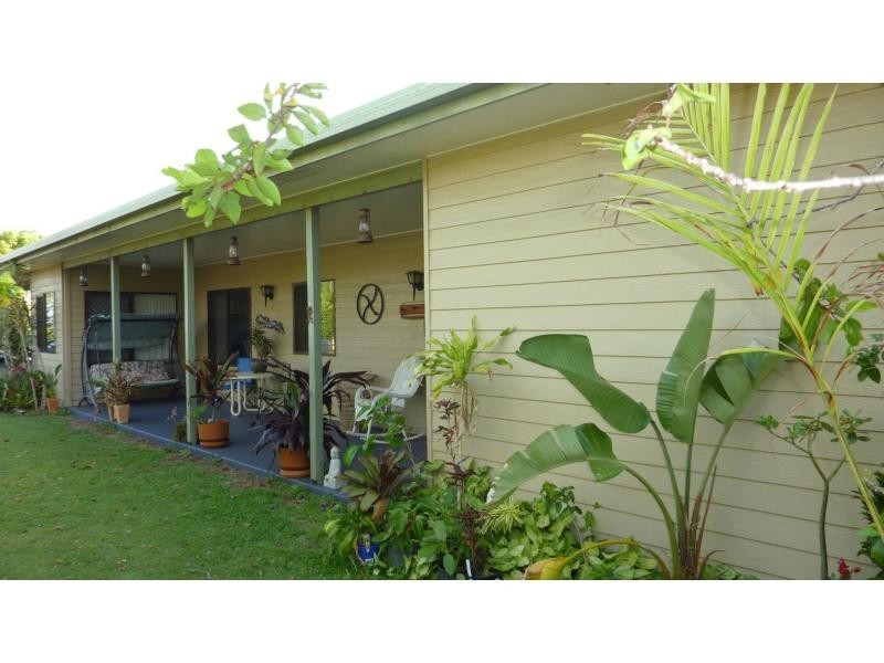 1400 Moore Park Road, Gooburrum QLD 4670
