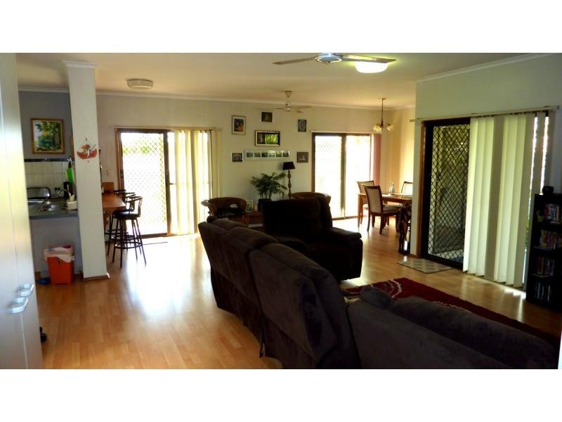 1400 Moore Park Road, Gooburrum QLD 4670