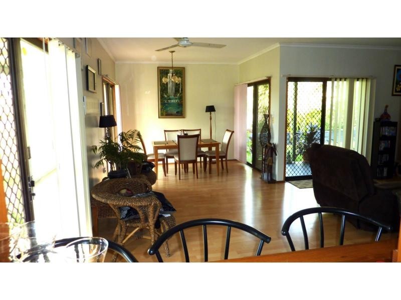 1400 Moore Park Road, Gooburrum QLD 4670