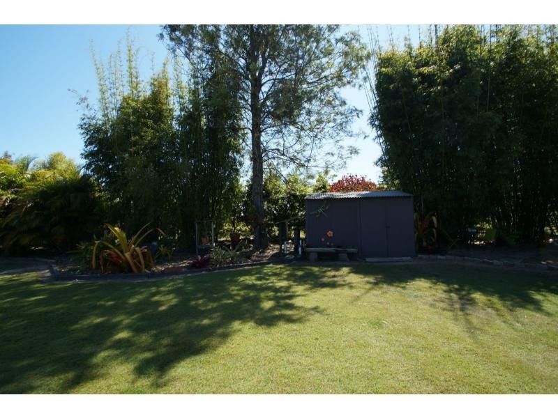 40 Palm Springs Drive, Calavos QLD 4670