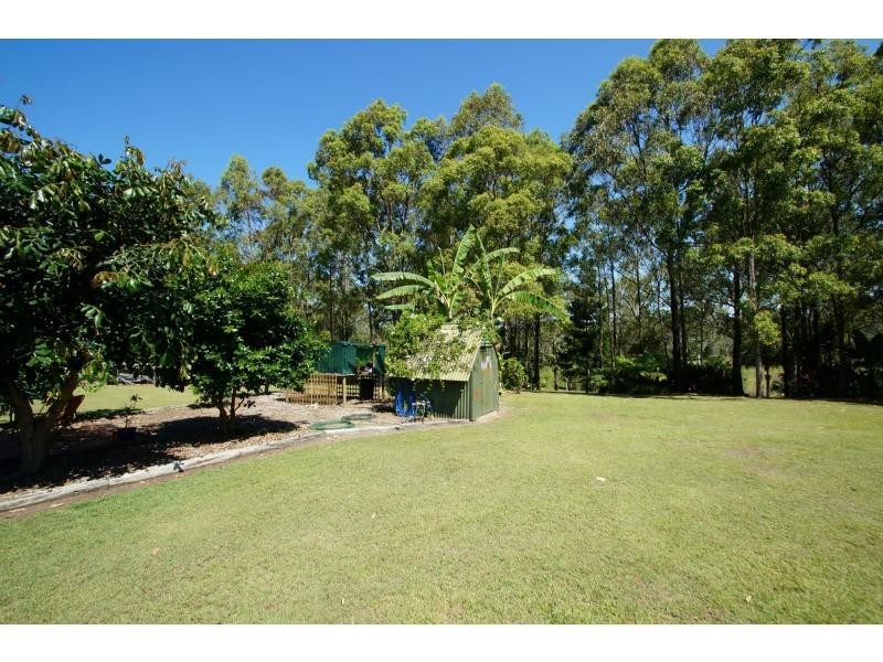 40 Palm Springs Drive, Calavos QLD 4670