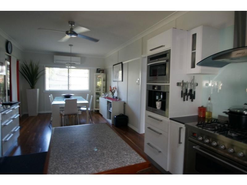 1 Brand Street, Walkervale QLD 4670